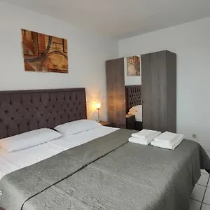 Fijne Plek, Centraal Gelegen, Buurt Van Stadskern Antwerpen